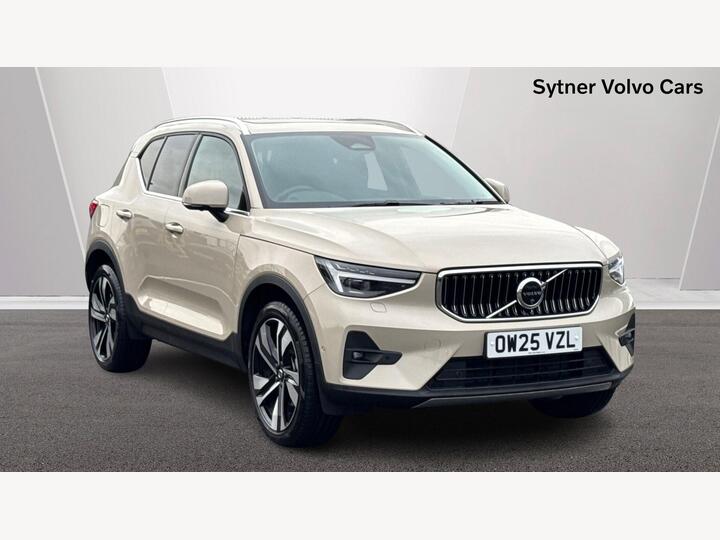 Volvo XC40 2.0 B4 MHEV Ultra Bright DCT Auto Euro 6 (s/s) 5dr