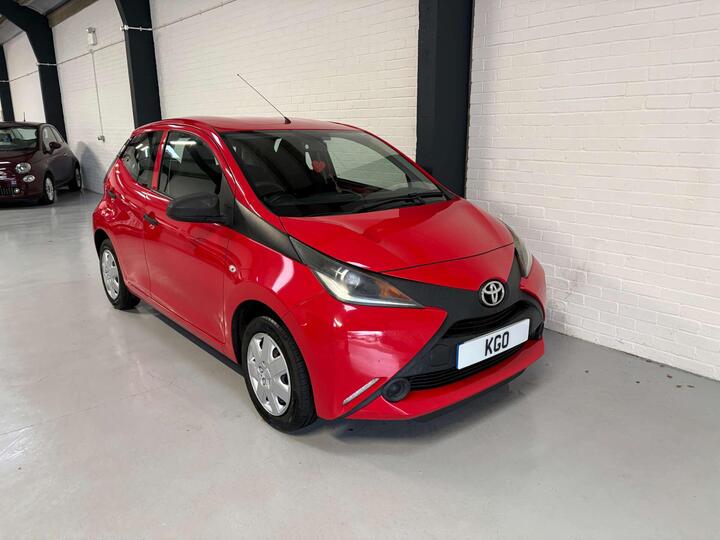 Toyota AYGO 1.0 VVT-i X Euro 5 5dr Euro 5