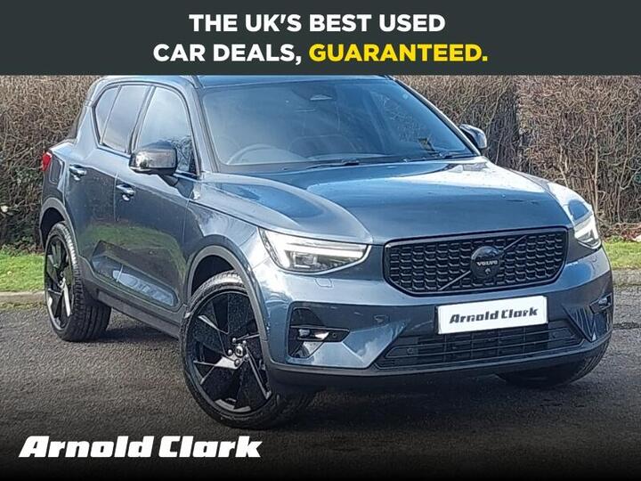 Volvo XC40 2.0 B3 MHEV Plus Pro Black Edition DCT Auto Euro 6 (s/s) 5dr