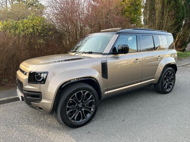 Land Rover Defender 110 4.4P V8 MHEV OCTA Auto 4WD Euro 6 (s/s) 5dr