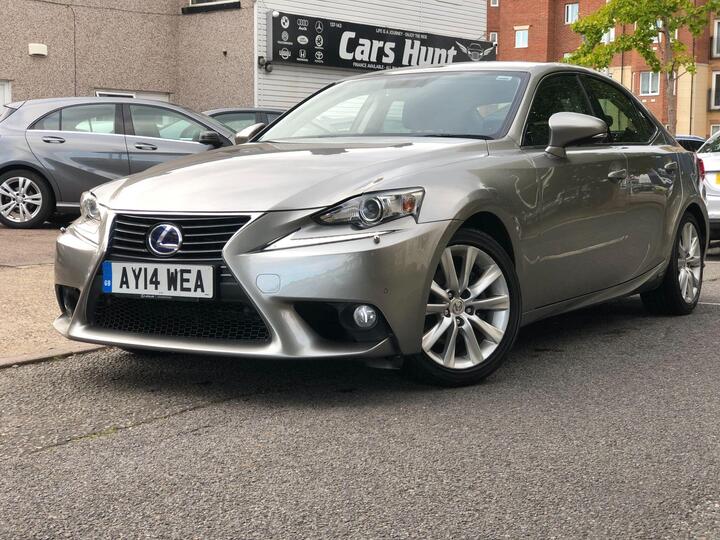 Lexus IS 2.5 300h Luxury E-CVT Euro 5 (s/s) 4dr