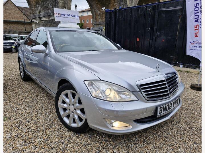 Mercedes-Benz S Class 3.0 S320 CDI V6 G-Tronic Euro 4 4dr Mercedes-Benz S Class 3.0 S320 CDI V6 G-Tronic Euro 4 4dr