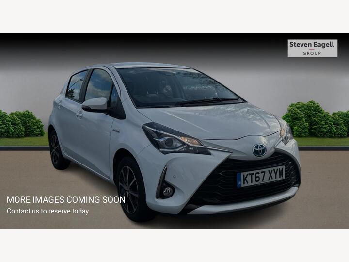 Toyota Yaris 1.5 VVT-h Icon Tech E-CVT Euro 6 (s/s) 5dr