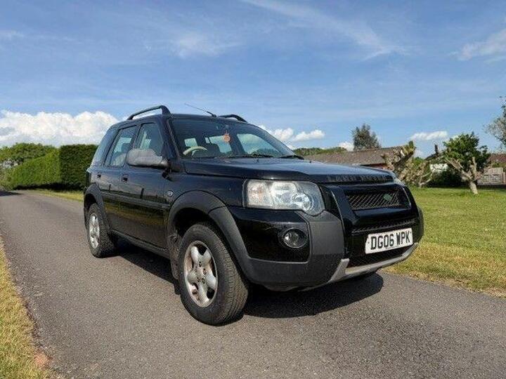 Land Rover Freelander 2.0 TD4 HSE Station Wagon 5dr Land Rover Freelander 2.0 TD4 HSE Station Wagon 5dr