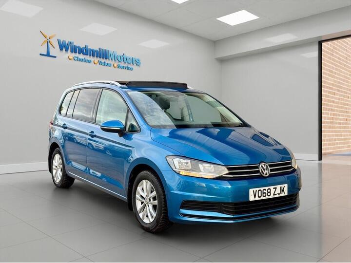Volkswagen Touran 1.6 TDI SE Family Euro 6 (s/s) 5dr Volkswagen Touran 1.6 TDI SE Family Euro 6 (s/s) 5dr