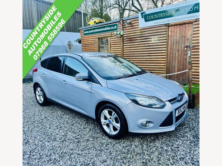 Ford FOCUS 1.6 Zetec Euro 5 5dr
