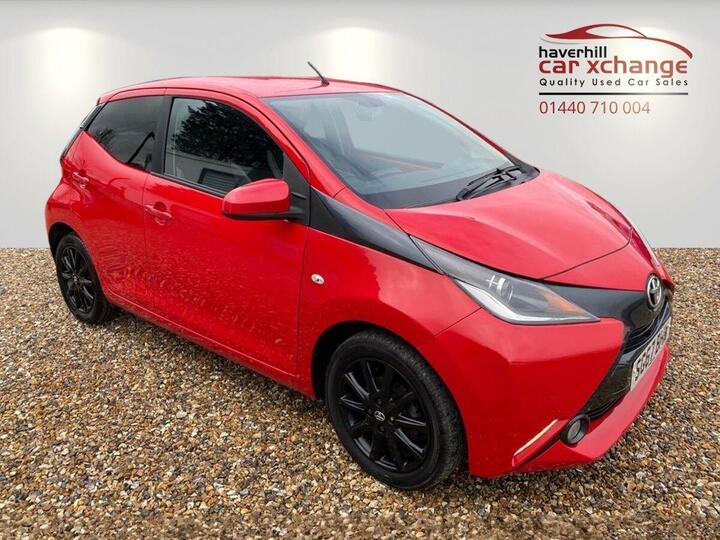 Toyota AYGO 1.0 VVT-i X-style Euro 6 5dr Toyota AYGO 1.0 VVT-i X-style Euro 6 5dr