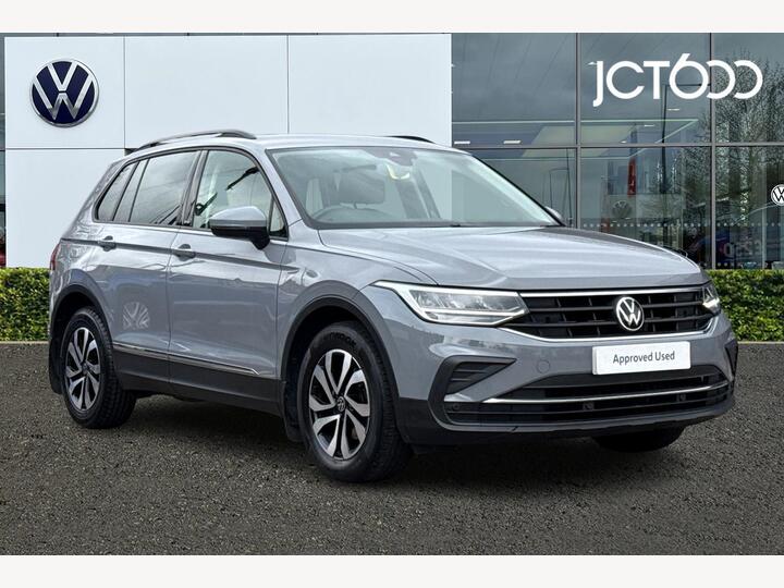 Volkswagen Tiguan 1.5 TSI Active Euro 6 (s/s) 5dr