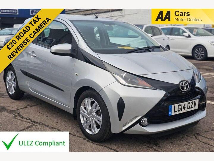 Toyota AYGO 1.0 VVT-i X-pression Euro 5 3dr Euro 5