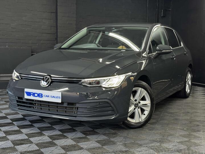 Volkswagen GOLF 1.5 TSI Life Euro 6 (s/s) 5dr