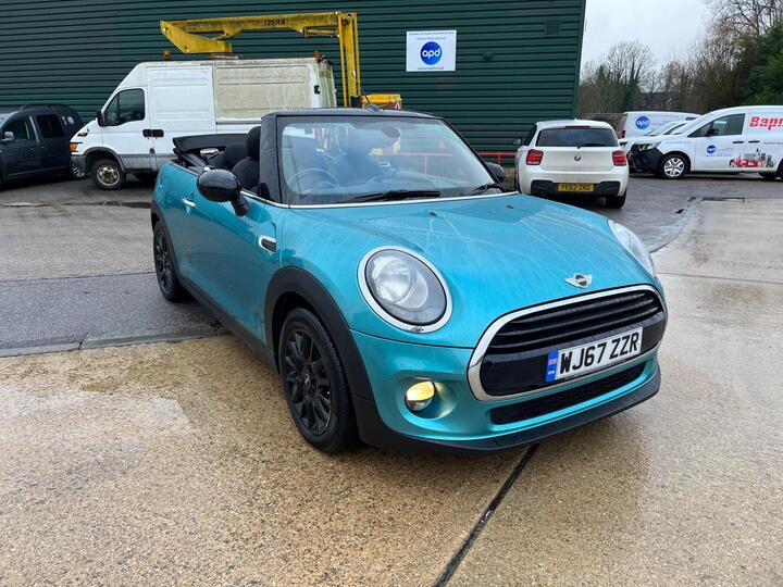 MINI Convertible 1.5 Cooper Euro 6 (s/s) 2dr