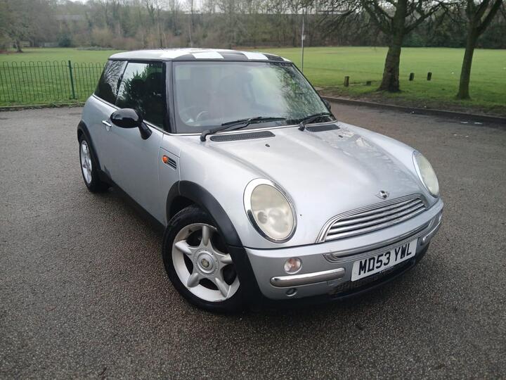 MINI Hatch 1.6 Cooper CVT Euro 3 3dr