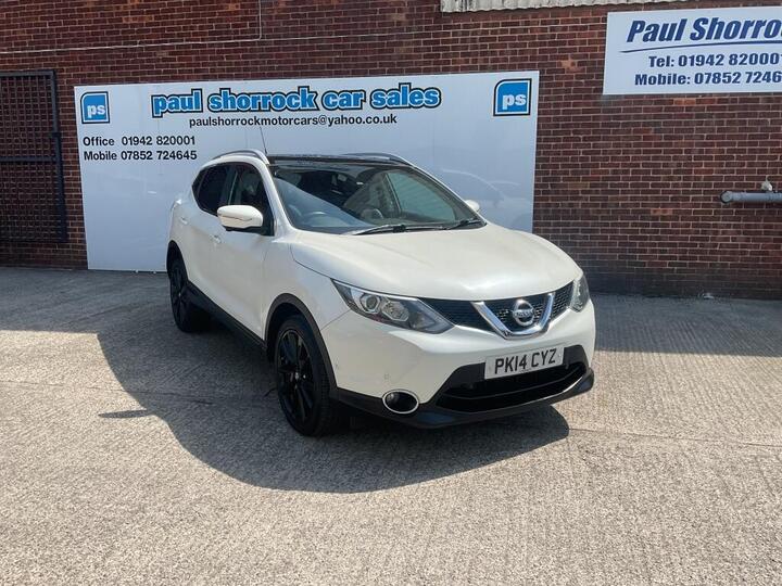 Nissan QASHQAI DIESEL HATCHBACK 1.5 DCi Tekna 2WD Euro 5 (s/s) 5dr
