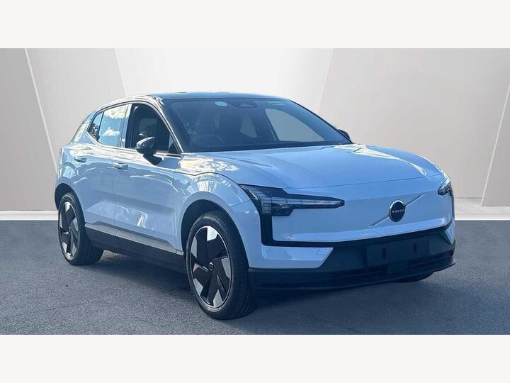 Volvo EX30 P5 Long Range 69kWh Plus Auto 5dr