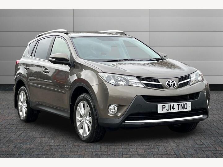 Toyota RAV4 2.0 D-4D Invincible 4WD Euro 5 (s/s) 5dr Toyota RAV4 2.0 D-4D Invincible 4WD Euro 5 (s/s) 5dr