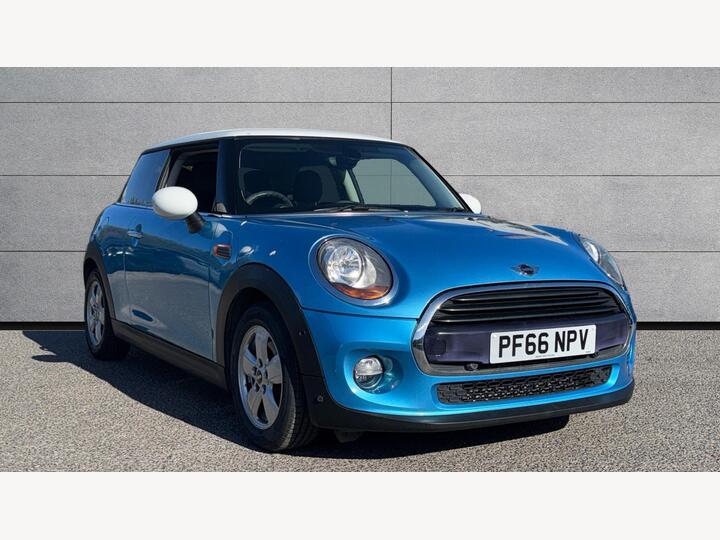 MINI Hatch 1.5 Cooper Auto Euro 6 (s/s) 3dr