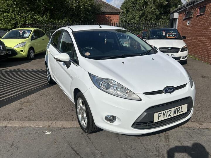 Ford FIESTA 1.4 Zetec 5dr