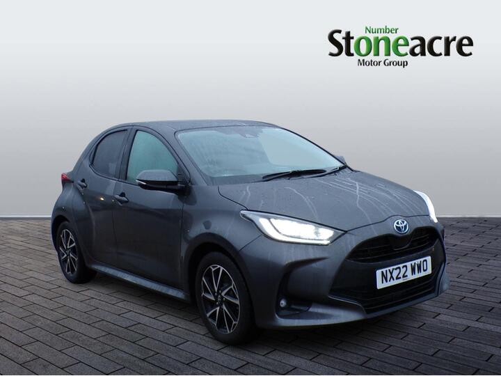 Toyota Yaris 1.5 VVT-h Design E-CVT Euro 6 (s/s) 5dr