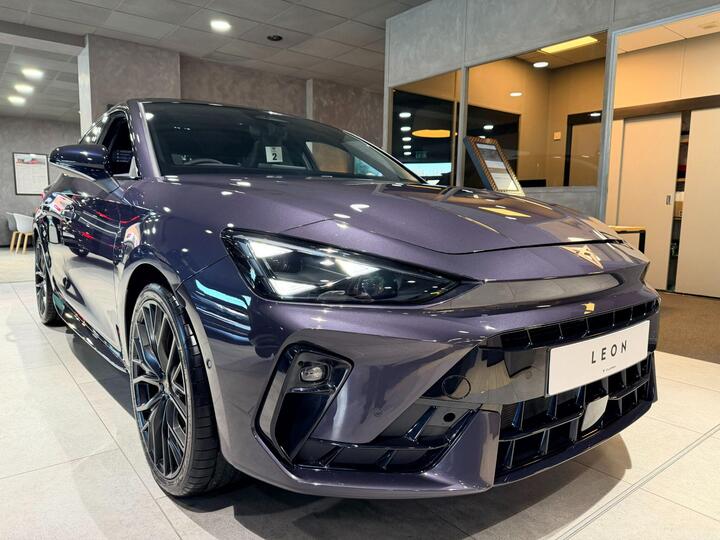 CUPRA Leon 1.5 EHybrid 25.8kWh Shadow Edition DSG Euro 6 (s/s) 5dr