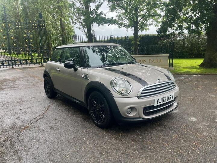 MINI HATCH 1.6 Cooper Baker Street Euro 6 (s/s) 3dr