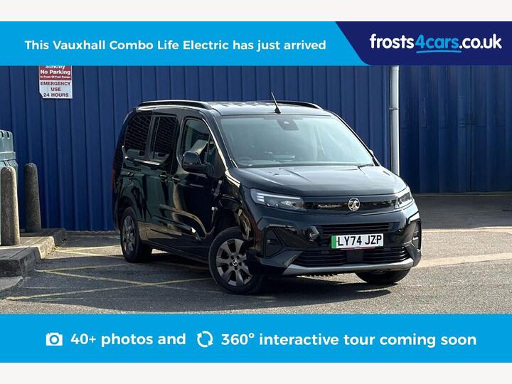 Vauxhall Combo Life 52kWh Ultimate XL MPV Auto 5dr (7.4kW Charger) Vauxhall Combo Life 52kWh Ultimate XL MPV Auto 5dr (7.4kW Charger)