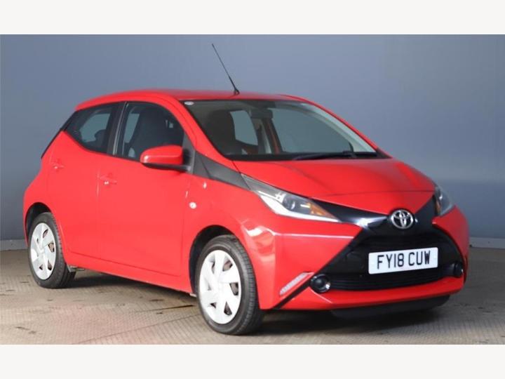 Toyota AYGO 1.0 VVT-i X-play Euro 6 5dr