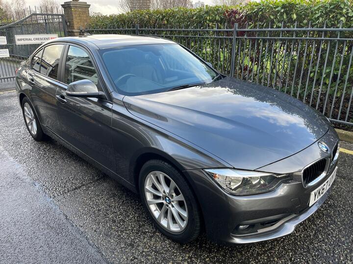 BMW 3 Series 2.0 320i SE Auto Euro 6 (s/s) 4dr BMW 3 Series 2.0 320i SE Auto Euro 6 (s/s) 4dr