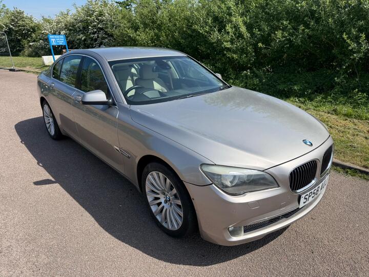 BMW 7 Series 3.0 730d SE Auto Euro 5 4dr