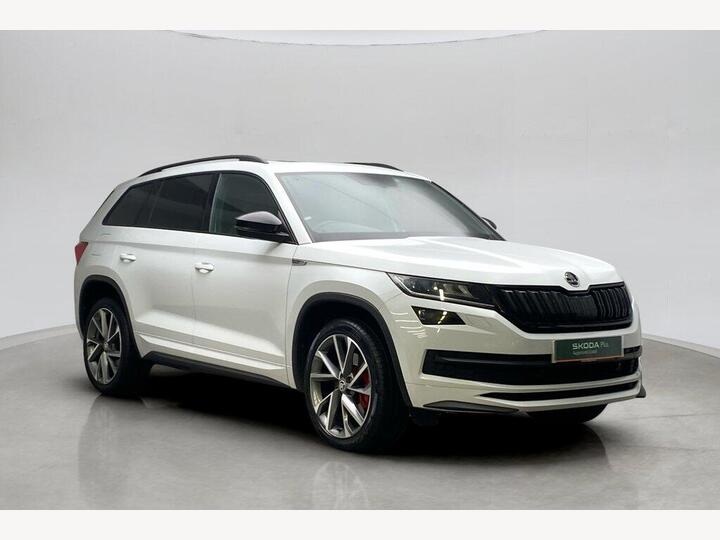 Skoda Kodiaq 2.0 TDI SportLine DSG 4WD Euro 6 (s/s) 5dr (7 Seat) Skoda Kodiaq 2.0 TDI SportLine DSG 4WD Euro 6 (s/s) 5dr (7 Seat)