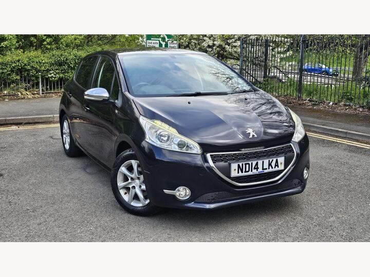 Peugeot 208 1.2 VTi Style Euro 5 5dr