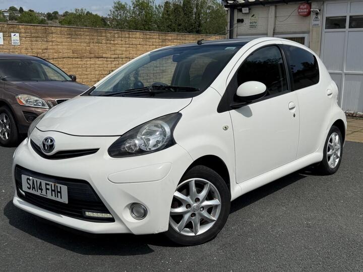 Toyota AYGO 1.0 VVT-i Mode Euro 5 5dr