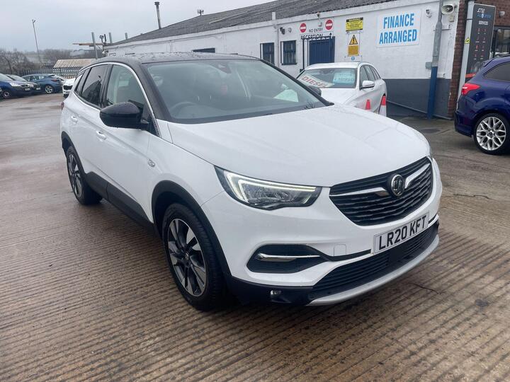 Vauxhall Grandland X 1.2 Turbo SRi Nav Auto Euro 6 (s/s) 5dr Vauxhall Grandland X 1.2 Turbo SRi Nav Auto Euro 6 (s/s) 5dr