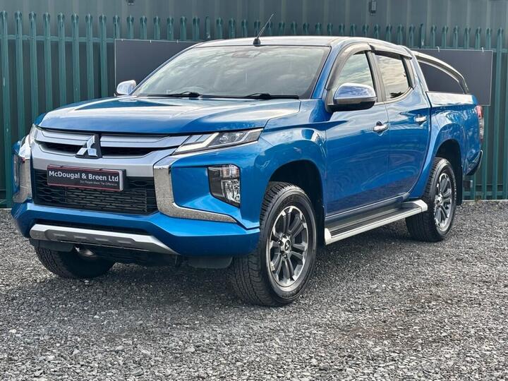 Mitsubishi L200 2.2 DI-D DC Barbarian Auto 4WD Euro 6 (s/s) 4dr