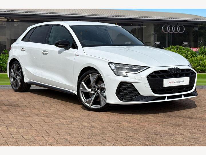Audi A3 Sportback 1.5 TFSI Black Edition Sportback S Tronic Euro 6 (s/s) 5dr
