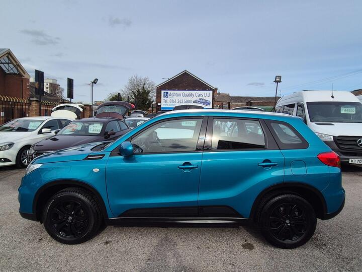 Suzuki Vitara 1.6 SZ4 Euro 6 (s/s) 5dr Suzuki Vitara 1.6 SZ4 Euro 6 (s/s) 5dr