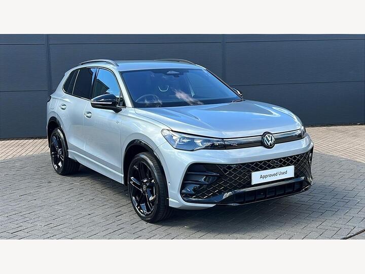 Volkswagen TIGUAN 1.5 TSI EHybrid 19.7kWh R-Line DSG Euro 6 (s/s) 5dr