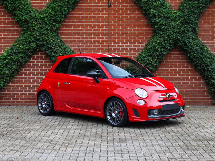 Abarth 695 1.4 T-Jet Tributo Ferrari Auto Euro 5 3dr