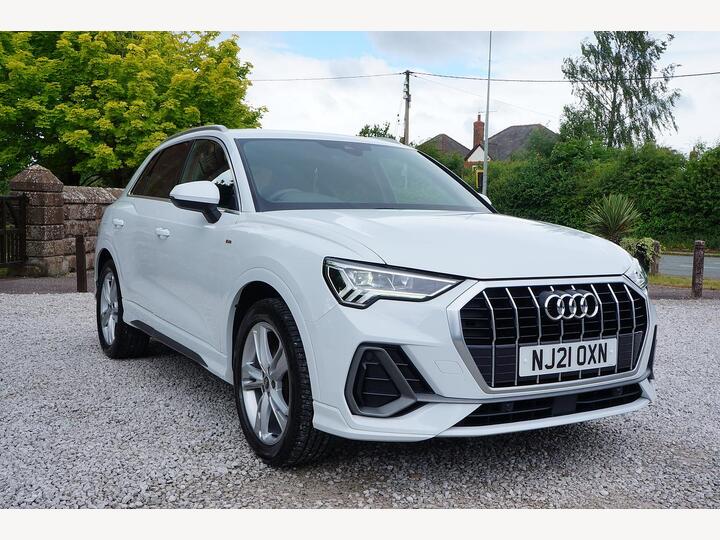 Audi Q3 1.5 TFSI CoD 35 S Line Euro 6 (s/s) 5dr