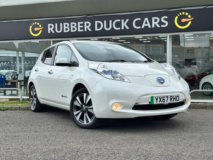 Nissan Leaf 30kWh Tekna Auto 5dr Nissan Leaf 30kWh Tekna Auto 5dr