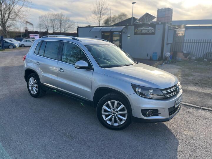 Volkswagen Tiguan 2.0 TDI BlueMotion Tech Match DSG 4WD Euro 5 (s/s) 5dr
