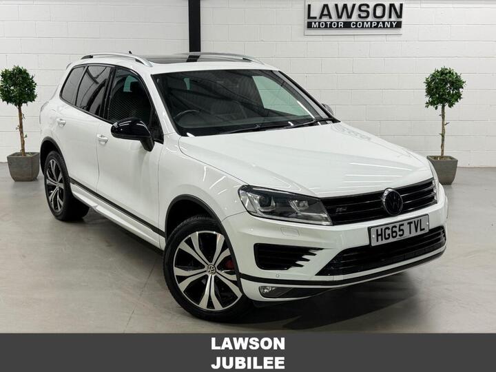 Volkswagen TOUAREG 3.0 TDI V6 BlueMotion Tech R-Line Tiptronic 4WD Euro 6 (s/s) 5dr