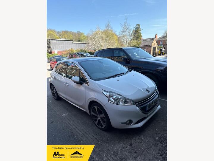 Peugeot 208 1.6 VTi Feline Euro 5 5dr (Nav)