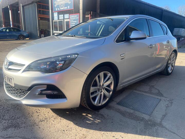 Vauxhall Astra 1.6i Tech Line GT Euro 6 5dr