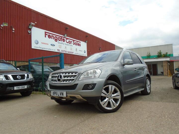 Mercedes-Benz M Class 3.0 ML350 CDI V6 BlueEfficiency Sport G-Tronic 4WD Euro 5 5dr