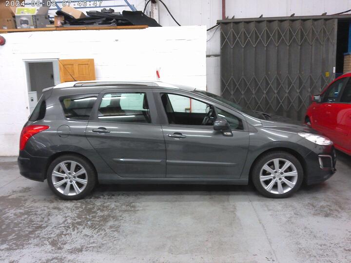 Peugeot 308 SW 1.6 E-HDi Active Euro 5 (s/s) 5dr