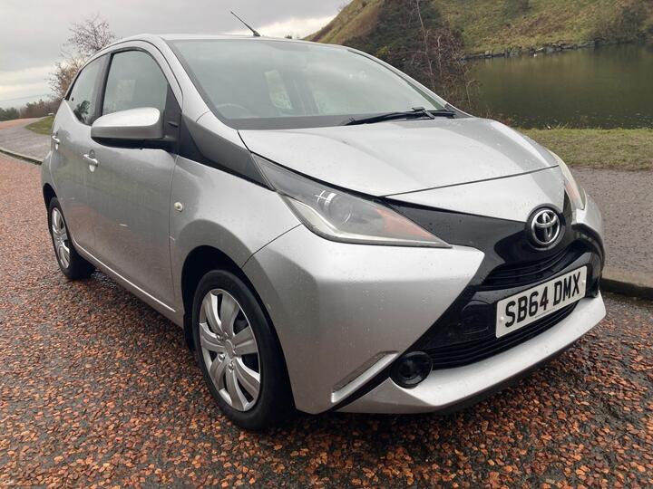 Toyota AYGO 1.0 VVT-i X-play Euro 5 5dr Euro 5