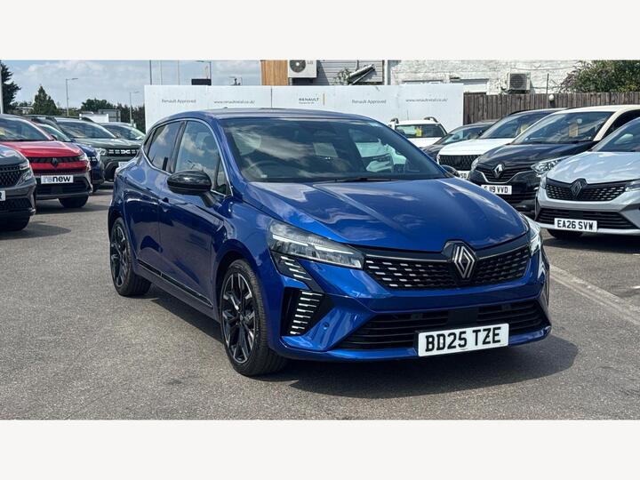 Renault Clio 1.6 E-TECH Techno Auto Euro 6 (s/s) 5dr