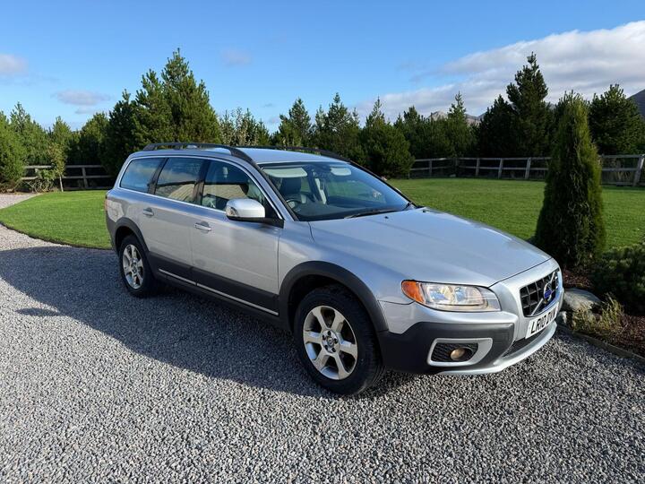 Volvo XC70 2.4 D5 SE AWD Euro 5 5dr