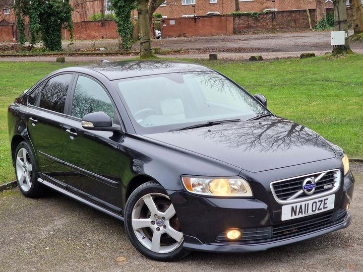 Volvo S40 1.6 D2 R-Design Euro 5 4dr