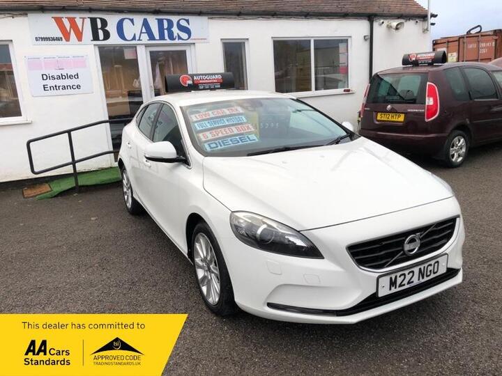 Volvo V40 1.6 D2 SE Lux Euro 5 (s/s) 5dr